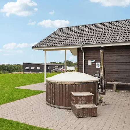 Stunning In With Sauna * Spottrup