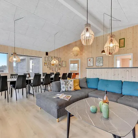 Stunning In With Sauna Ferienhaus