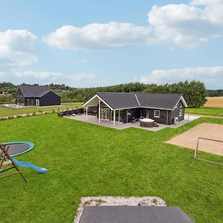Holiday home Stunning In With Sauna